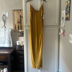 Nordstrom yellow maxi dress size M